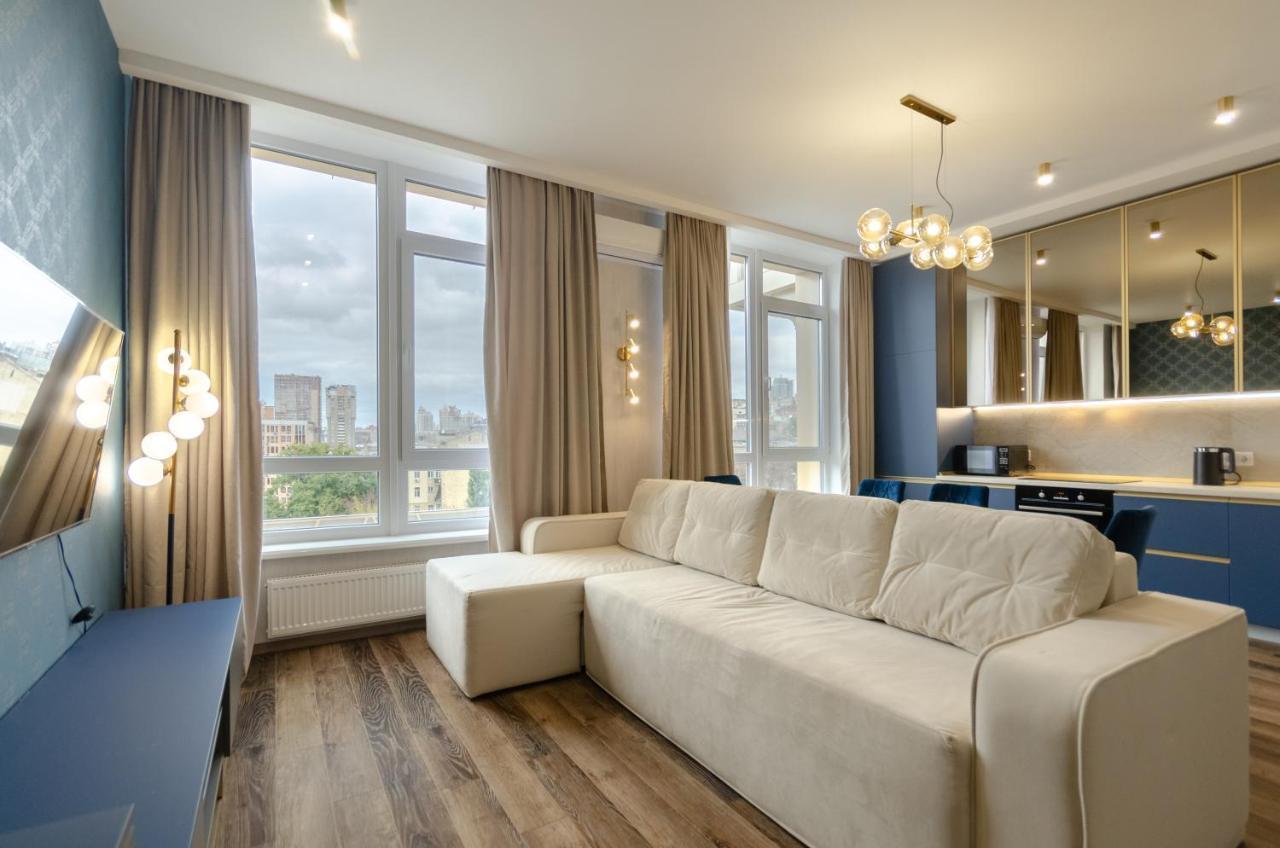 Petrovdom Ж38 In Luxury Apartments At 68 Zhylyanska Street,38 Perlyna Kiev Exteriör bild