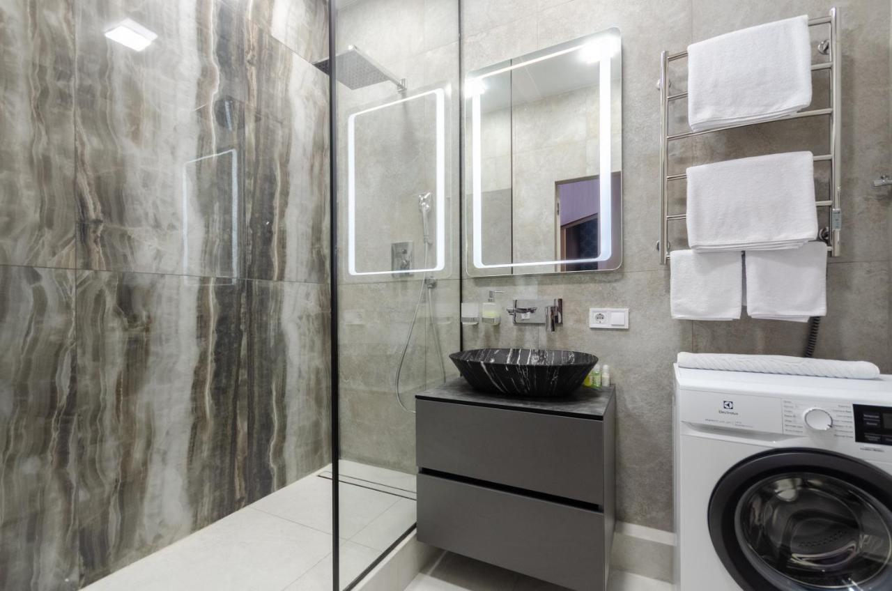Petrovdom Ж38 In Luxury Apartments At 68 Zhylyanska Street,38 Perlyna Kiev Exteriör bild