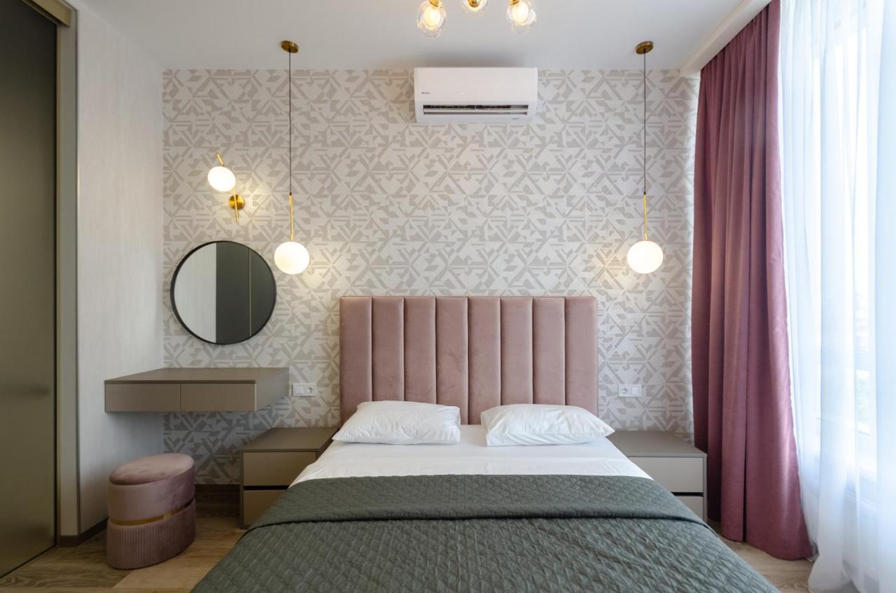 Petrovdom Ж38 In Luxury Apartments At 68 Zhylyanska Street,38 Perlyna Kiev Exteriör bild