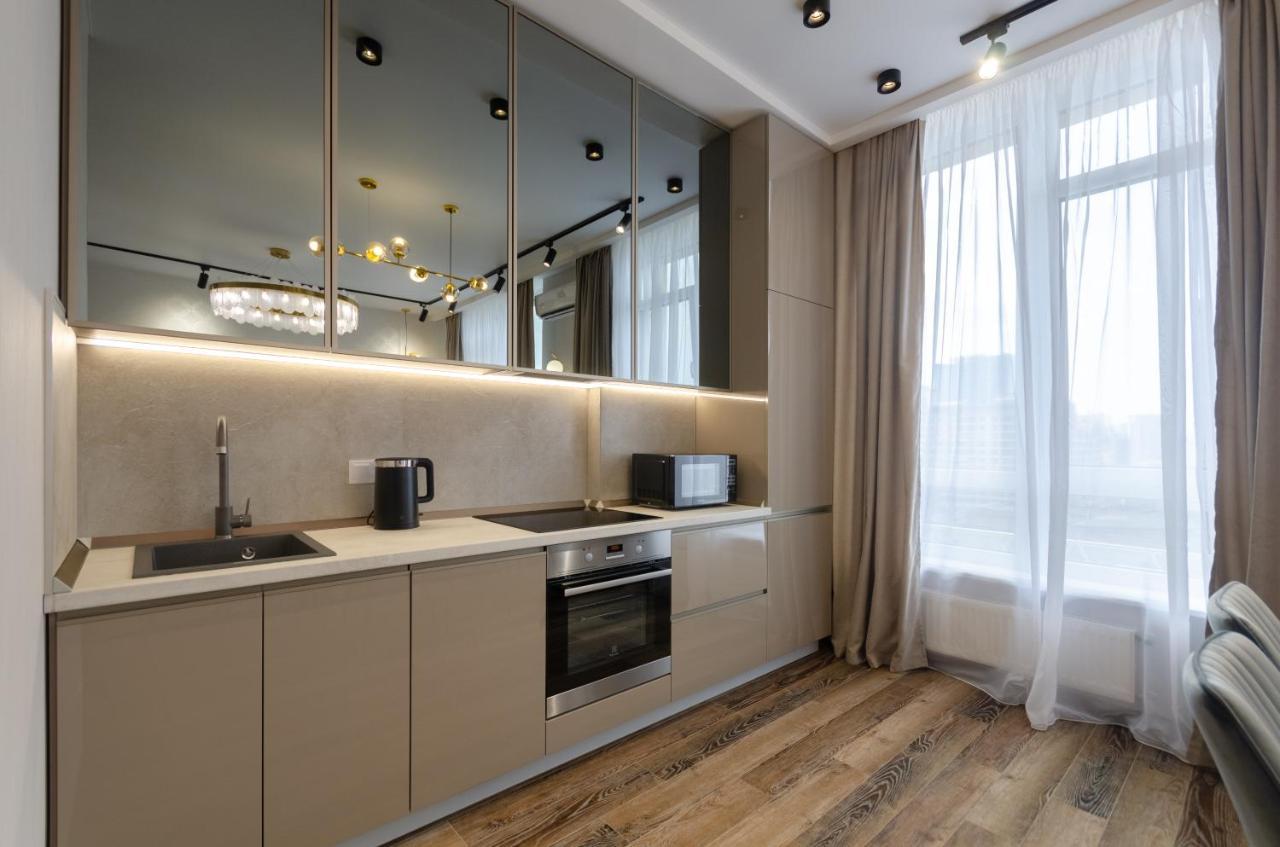 Petrovdom Ж38 In Luxury Apartments At 68 Zhylyanska Street,38 Perlyna Kiev Exteriör bild