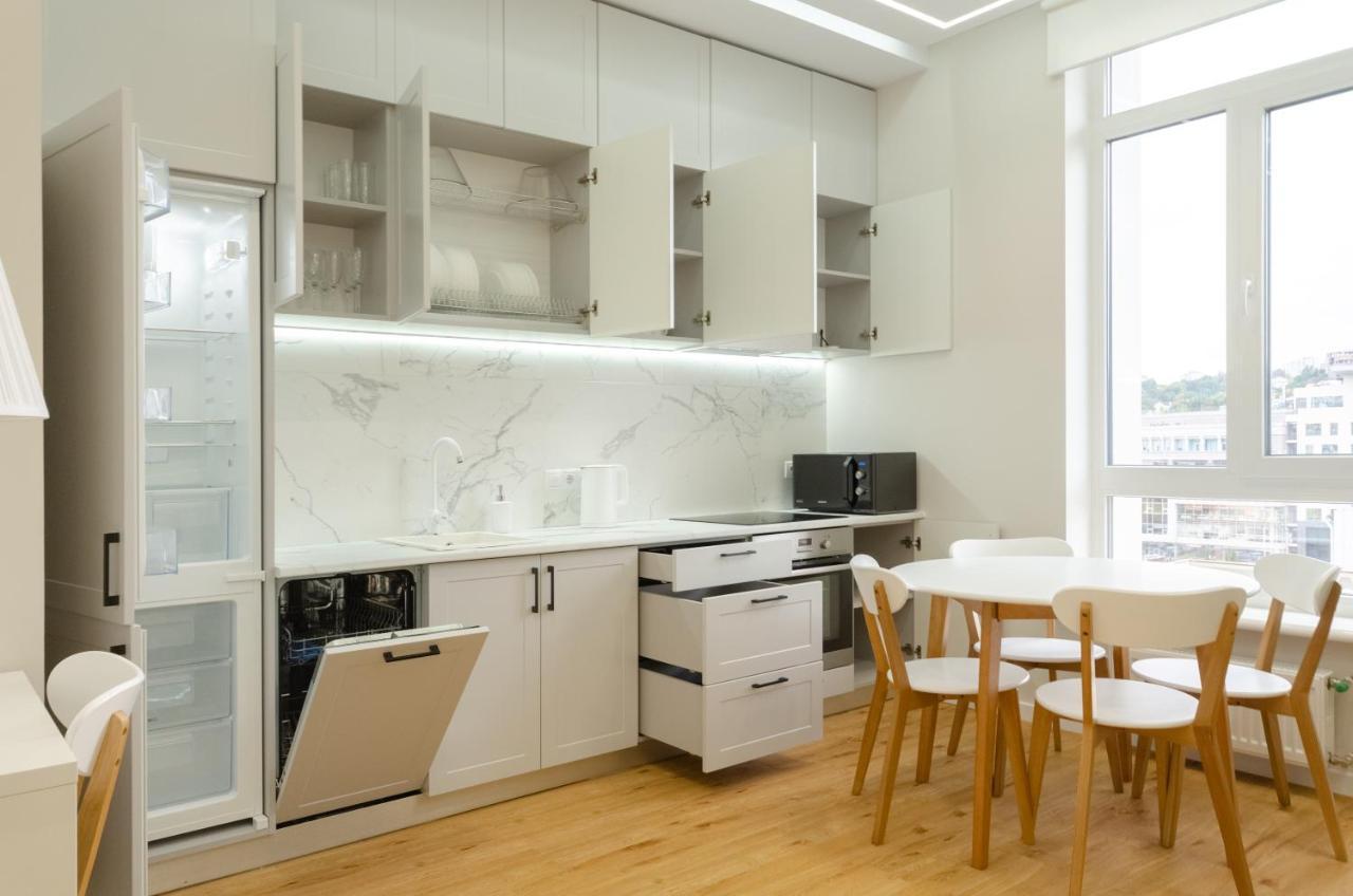 Petrovdom Ж38 In Luxury Apartments At 68 Zhylyanska Street,38 Perlyna Kiev Exteriör bild