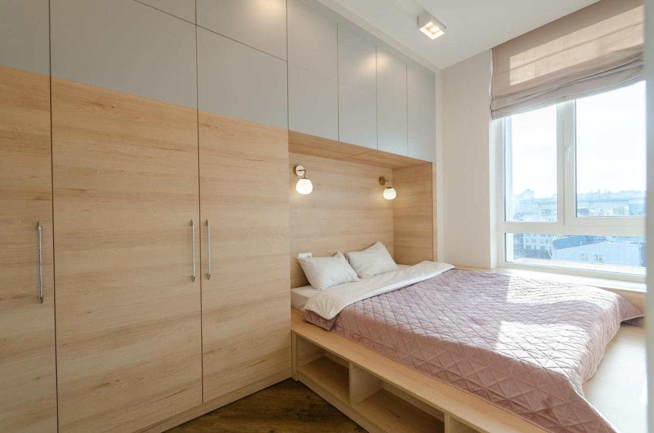 Petrovdom Ж38 In Luxury Apartments At 68 Zhylyanska Street,38 Perlyna Kiev Exteriör bild